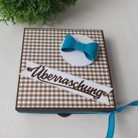 Geschenkverpackung Pizzabox Braun-Weiß-Türkis "Überraschung" - Geldgeschenk, Gutscheinverpackung Bild 1