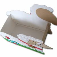 Schaf Osternest, Lämmchen als Osterkörbchen oder Osterdeko, Frühlingsdekoration, Verpackung für Geschenke aus Wellpappe Bild 2