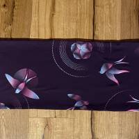 Schal Knopfschal 2lagig  Schwalben auf dunkelviolett lila Bild 2