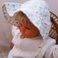 Vintage, Baby Mütze, Sonnenhut weiß mit Blümchen, Kindermütze, 60er Jahre, Handarbeit Bild 1