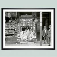Kleiner Kiosk New Orleans 1899 -  Kunstdruck Poster Druck  -  Vintage Art - schwarz weiss Fotografie - Geschenk Bild 1