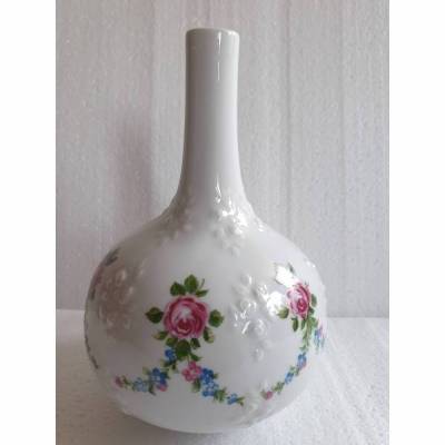 Vintage Vase mit Rosenmotiv