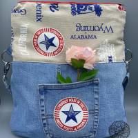Eine Arletta Bag aus Jeans und einem tollen Canvas, Schnittmuster von Blau Bunt – Lexa Lou alias Lucinda Patko Bild 4