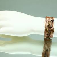 Herbstschmuck - Tigerauge-Armband gehäkelt aus Kupferdraht mit Fädelverschluss - bcd manufaktur Bild 6