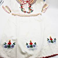 Vintage, ungarische Tracht, Mädchenkleid, handgestickt, Kalocsa, Unikat, Kleinkind, Alter ca. 3-4 Jahre, Bild 2