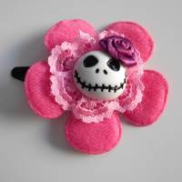Skull  Blume Stoff pink/ rosa  mit  Rose bordeaux  Totenkopf ,Haarspange ,cosplay, Spitze, Bild 1