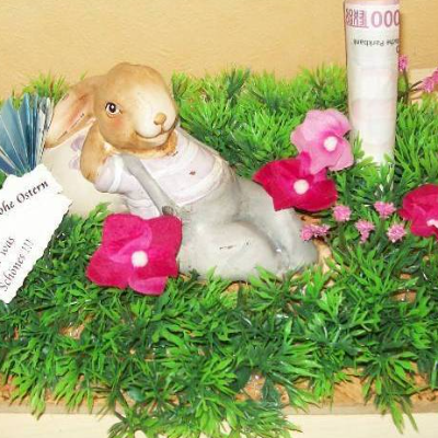 Ostern Geschenkdekoration - Osterhase im Gras - Geldgeschenk zu Ostern - Ostereier im Gras verstecken