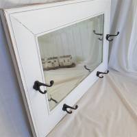 Wunderschöner weißer Spiegel mit Charme Shabby Bild 7