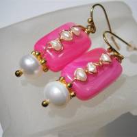 Ohrringe handgefertigt pink Achat rosa Rechteck mit Keshi und Süßwasserzuchtperle weiß Bild 2