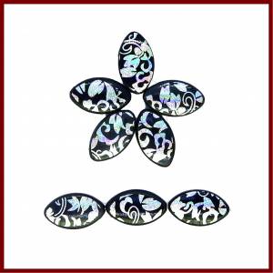 25 ovale Acryl-Perlen,, schwarz mit irisierendem Blumenmuster 24x15mm, Bild 1