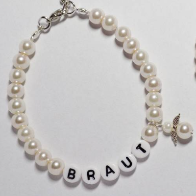 Perlenarmband Brautjungfer für Ihre Hochzeit,gerne auch mit Namen personalisiert 