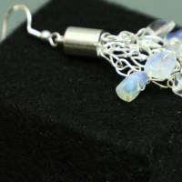 Schimmerndes Opalglas und Silber - Ohrhänger aus Silberdraht und Opal-Edelsteinen Bild 3