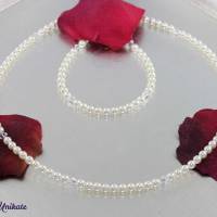 Brautschmuck: Die Zierliche, klassische Perlenkette mit Kristallen (alle 10 Perlen 1 Kristall) - Brautkette nach Wunsch Bild 4