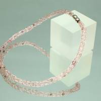 Zartes Rosé und Braun - Turmalin-Collier twisted gehäkelt aus rosefarben lackiertem Draht - bcd manufaktur Bild 5