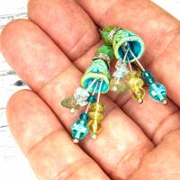 keramikblüten ohrhänger, lässige boho hippie ohrringe, geschenk, glasperlen blau, grün, türkis Bild 5