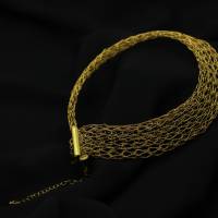 Gold-Choker - gestrickt aus 24ct vergoldetem Draht - bcd manufaktur Bild 4