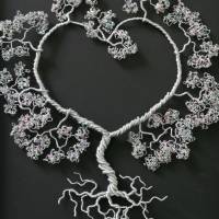 Lebensbaum im Bilderrahmen als Erinnerungsbaum in Silber mit Laub aus einem Perlen Mix Bild 3