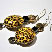 Lange Ohrringe leo Muster handbemalt safran schwarz goldfarben Geschenk für sie Bild 8