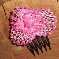 Handgeklöppelter Haarschmuck rosa-meliert Blüte Haarkämmchen Hochzeit Handarbeit Brautschmuck Bild 1