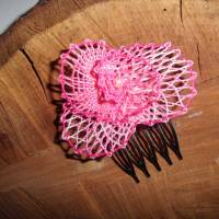 Handgeklöppelter Haarschmuck rosa-meliert Blüte Haarkämmchen Hochzeit Handarbeit Brautschmuck Bild 2