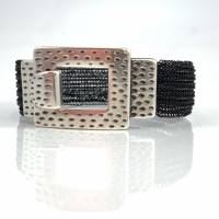 double wire crochet cuff bracelet - black coloured copper wire with silver colored, engraved belt clasp, width of the wi Bild 2