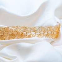 Goldspitze - Choker in gold - gehäkelt im Muschelmuster aus 24ct vergoldetem Draht - bcd manufaktur Bild 2