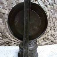 Antike Petroleum-Wandlampe mit viel Patina - Messingblech Bild 6