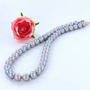 Perlenkette im strahlenden Silbergrau – Süßwasser-Perlenkette – Klassiker in 50 cm Länge 925er Silber Bild 4