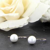 weiße Ohrringe Muschelkern MK-Perlen weiß 10 mm mit festem Silber Haken Ohrschmuck Bild 6