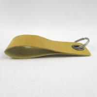 Schlüsselanhänger, Leder, ocker-gelb, Schlüsselring rund, 11 x 3,5 cm Bild 2