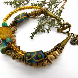 Armband - 3-reihig - Braun,Beige,Grün,Bronze - afrikanische bemalte Pulverglasperlen, Jaspis - Charms Bild 4