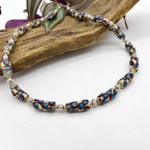 Afrikanische Halskette - kleine Krobo Tuben - weiß blau dunkelbraun - ca. 42-47cm Bild 1