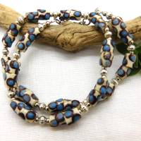 Afrikanische Halskette - kleine Krobo Tuben - weiß blau dunkelbraun - ca. 42-47cm Bild 10