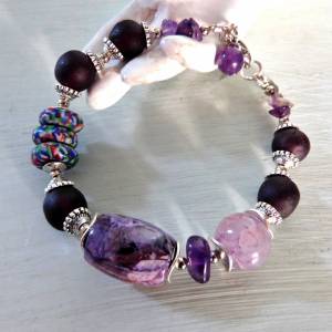 Armband - lila Traum - recycled Beads, Recyclingglasperlen, lila Jaspis, violetter Crack-Achat, Amethyst - ca.21,5cm ver Bild 8