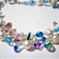 Kette Perlen weiß und Glas bunt voller Lebensfreude handmade als Geschenk zum Muttertag Bild 1