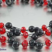 Brillenkette rot & schwarz - zauberhafte rote & elegante schwarze Perlen ... mal ein anderes Brillenband auch als Kette Bild 1