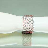 schwarz und rot - Damen-Armband aus Draht mit Magnetverschluss - Klöppelschmuck von bcd manufaktur Bild 5