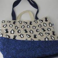Stofftasche Pinguin aus Baumwolle mit vier Henkeln für Einkauf und Freizeit Bild 5