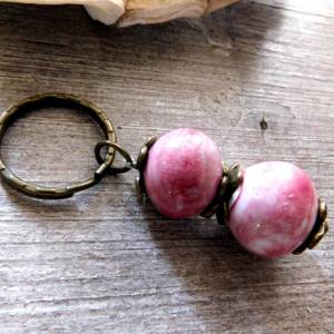 Schlüsselanhänger - handgemachte rosa Keramikperlen rosé glasiert, bronze - Schlüsselring Bild 6