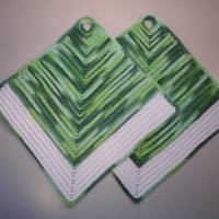 Topflappen Untersetzer Oven mitts Baumwolle grün weiß 2 Stück gehäkelt Bild 1