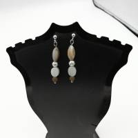 Perlen-Ohrringe mit Muschel in braun weiß silber 3,5cm lang handgemachtes Unikat Bild 5