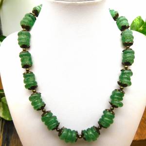 Halskette - afrikanische handgemachte Recyclingglas-Rondelle - grün, bronze - 46cm Bild 8
