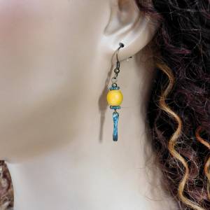 Ohrhänger mit gelber Java-Perle und Patina - bronze - 5,2 cm Bild 6