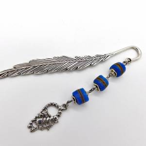 Metall Lesezeichen - silberne Feder - afrikanische Pulverglasperlen - Skorpion - blau braun - Perlen-Lesezeichen Bild 2