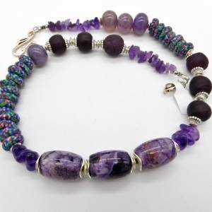 Halskette - lila Traum - recycled Beads, Recyclingglasperlen, lila Jaspis, lila Crack-Achat, Amethyst - ca.51,5cm - viol Bild 1