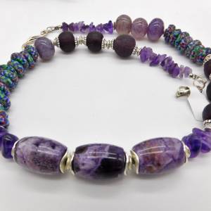 Halskette - lila Traum - recycled Beads, Recyclingglasperlen, lila Jaspis, lila Crack-Achat, Amethyst - ca.51,5cm - viol Bild 4