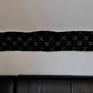 Bogolan Mudcloth Schal - afrikanische Wanddeko, Tischläufer - Mali Ethno Dekotuch - schwarz, weiß - 160x28 zzgl. Fransen Bild 6