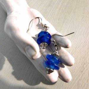 afrikanische Ohrhänger - blaue Recycling-Glas-Rondelle - 3,7cm Bild 1