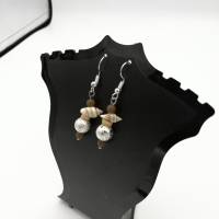 Perlen-Ohrringe mit Muschel in braun weiß silber 4cm lang handgemachtes Unikat Bild 4