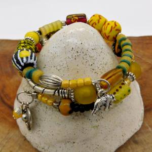 Spiralarmband mit afrikanischem Perlenmix - Gelb,Schwarz,Rot,Silber  2 Windungen Bild 6
